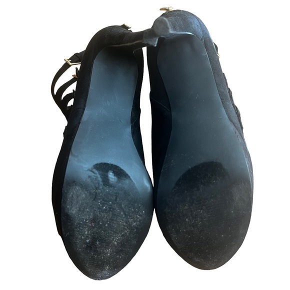 Shoe dazzle black Christy bootie size 9US only worn once. - Picture 3 of 4